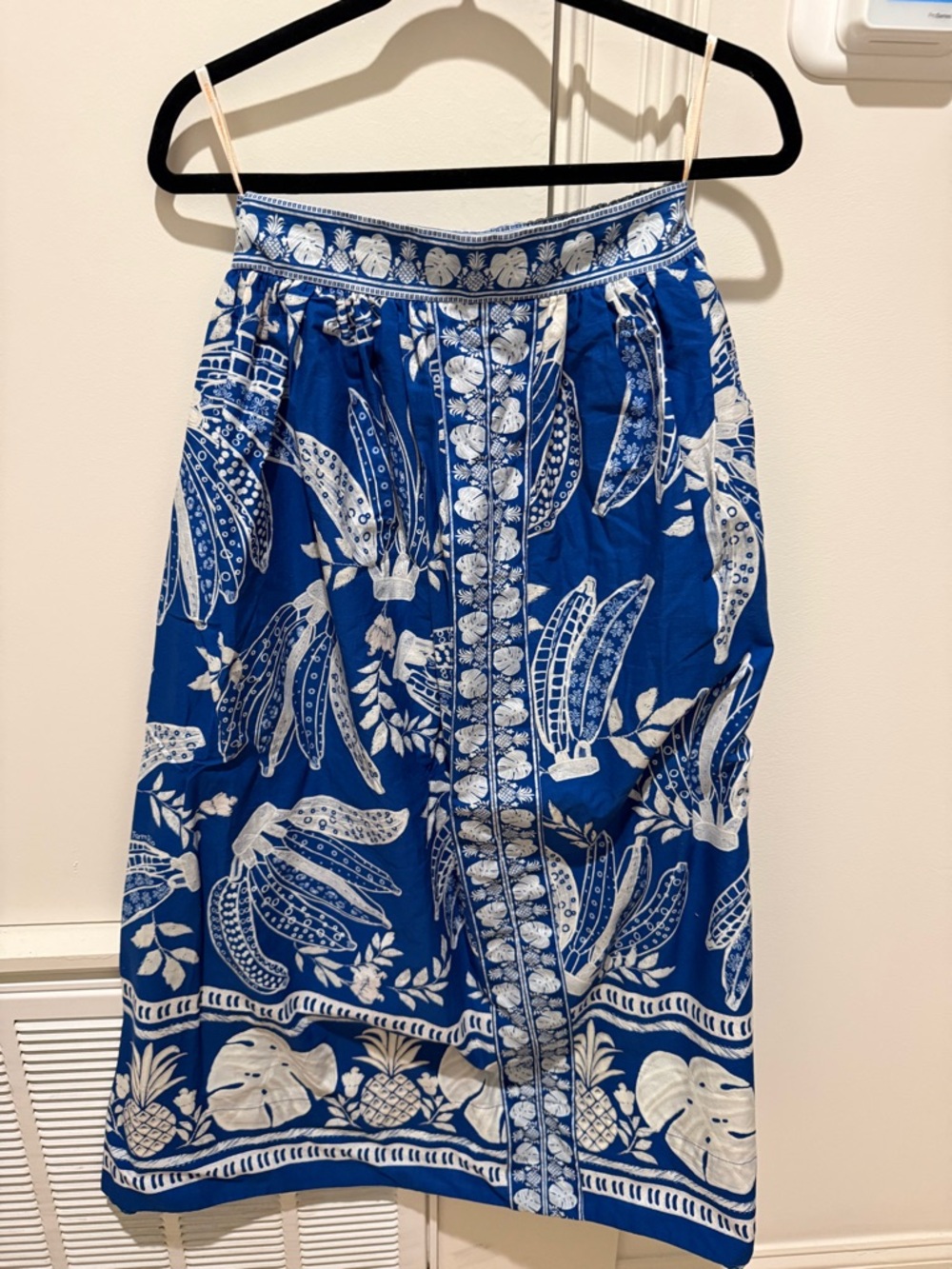 Farm Rio Blue & White Printed Midi Skirt Size Small Never Worn